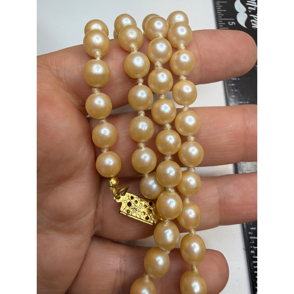 Vintage Faux Pearl Strand Necklace Gold Tone Filigree Clasp Cream 17.5 Inch